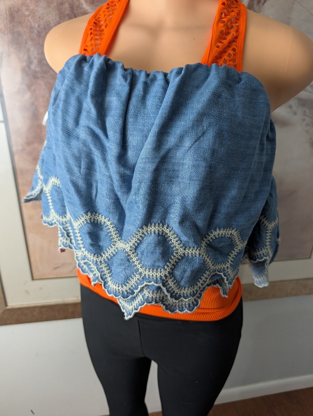 GUESS Off-The-Shoulder Blue Embroidered Chambray Blouse Size S/P